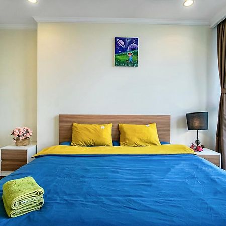 Moxy Hcmc Aparts - Vinhomes Central Park, Ice Rink Ho Şi Min Dış mekan fotoğraf