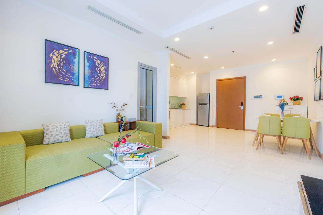 Moxy Hcmc Aparts - Vinhomes Central Park, Ice Rink Ho Şi Min Dış mekan fotoğraf