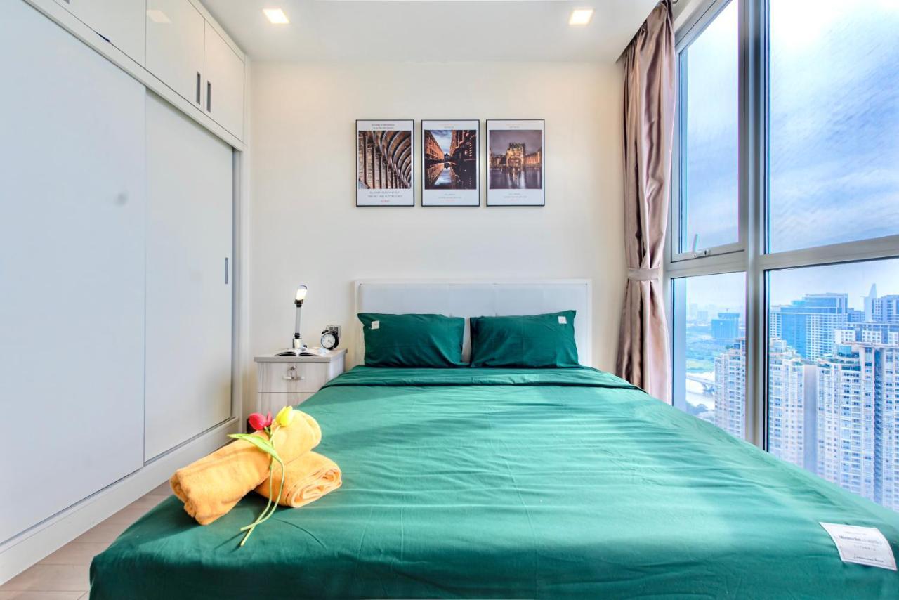 Moxy Hcmc Aparts - Vinhomes Central Park, Ice Rink Ho Şi Min Dış mekan fotoğraf