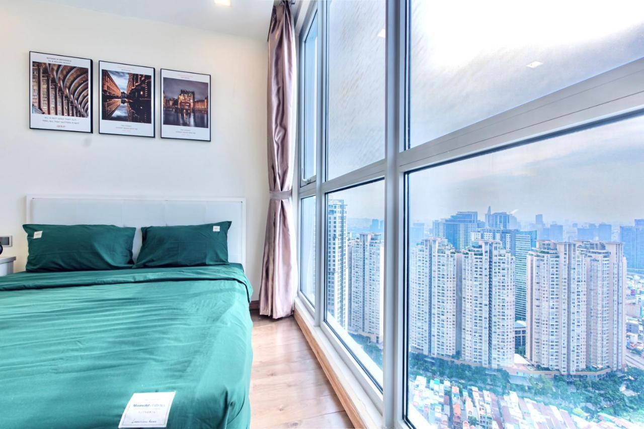 Moxy Hcmc Aparts - Vinhomes Central Park, Ice Rink Ho Şi Min Dış mekan fotoğraf