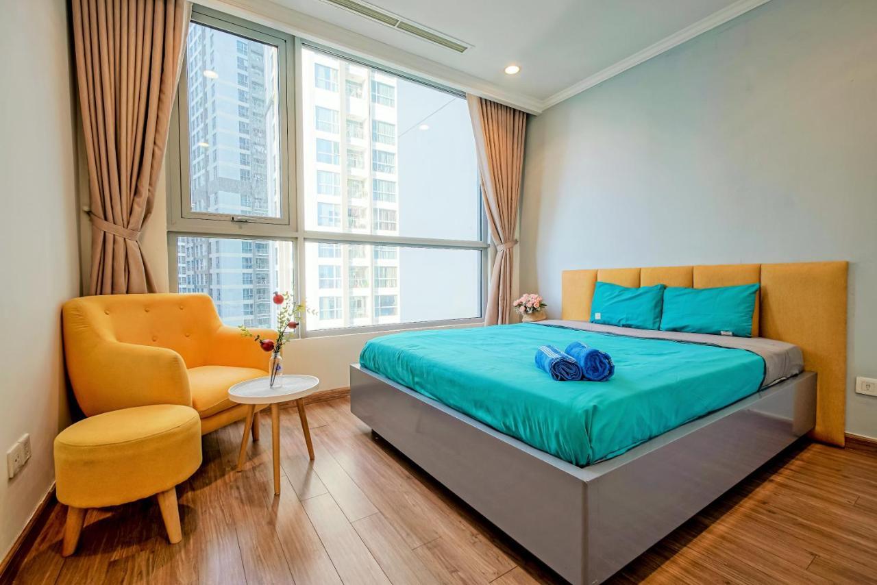 Moxy Hcmc Aparts - Vinhomes Central Park, Ice Rink Ho Şi Min Dış mekan fotoğraf